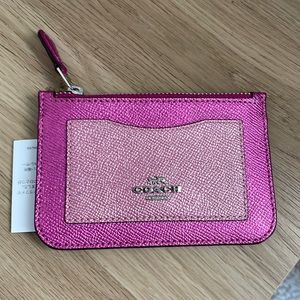 COACH zip top card case